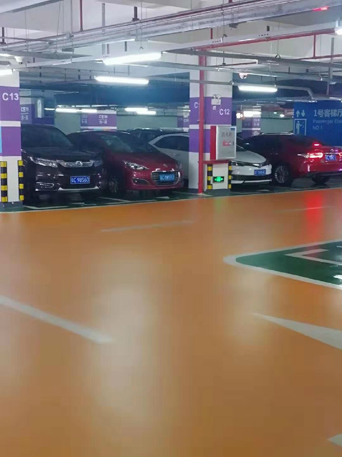 停車場地坪啞光.jpg